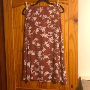 Billabong floral skirt
